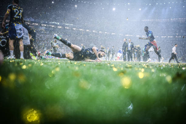 合作奠定基 合作奠定基