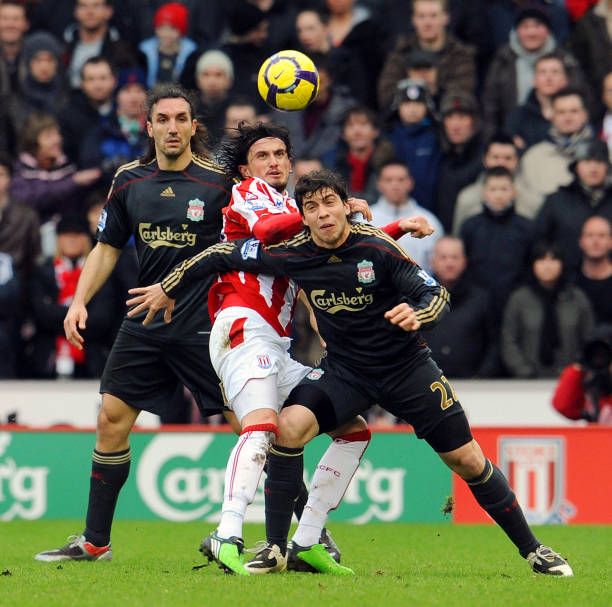 这一事件背 这一事件背