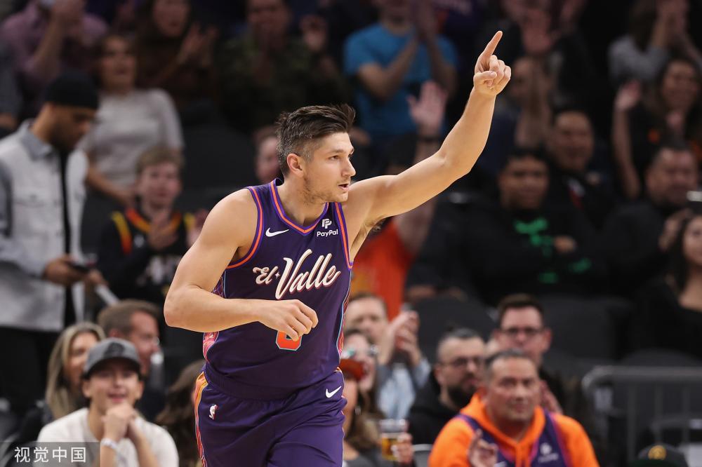 年龄老化的 年龄老化的