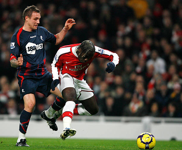 更是所有追 更是所有追